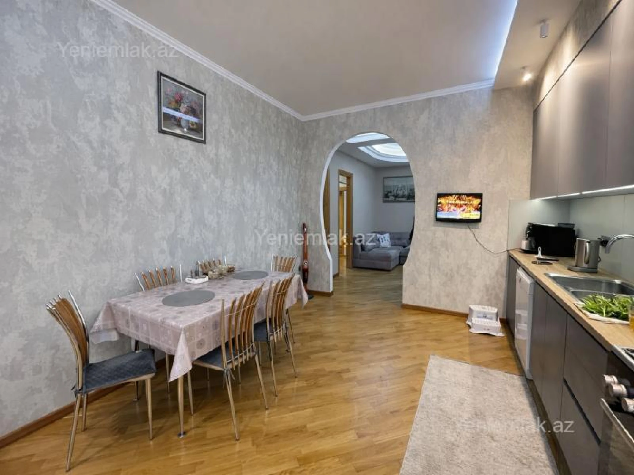 Satılır 3 otaqlı yeni tikili 170 m²