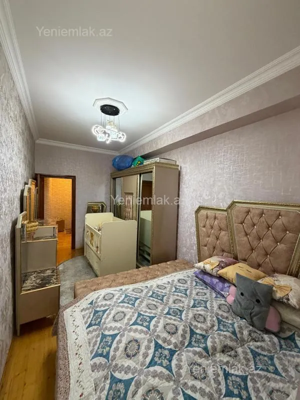 Satılır 2 otaqlı yeni tikili 76 m²