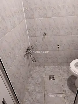 Satılır 2 otaqlı köhnə tikili 40 m²