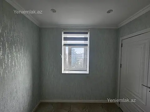 Satılır 3 otaqlı köhnə tikili 100 m²