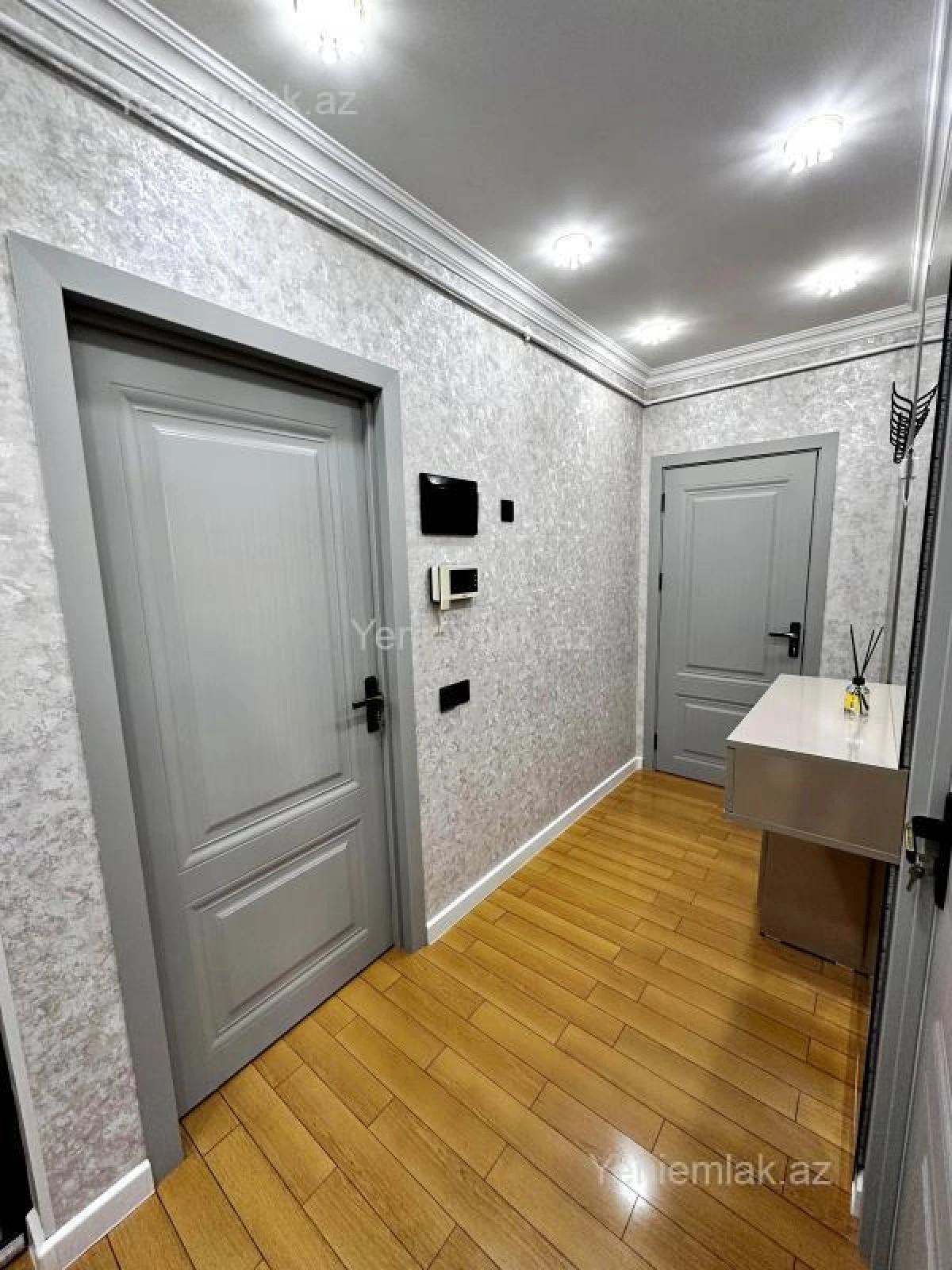 Satılır 3 otaqlı köhnə tikili 65 m²