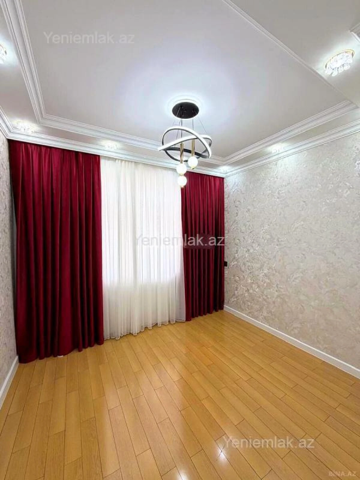 Satılır 3 otaqlı köhnə tikili 65 m²