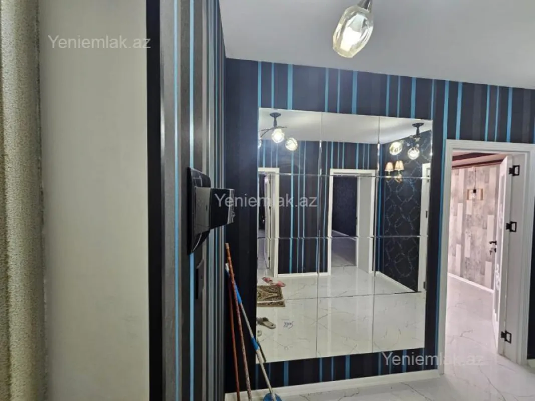 Satılır 2 otaqlı köhnə tikili 55 m²