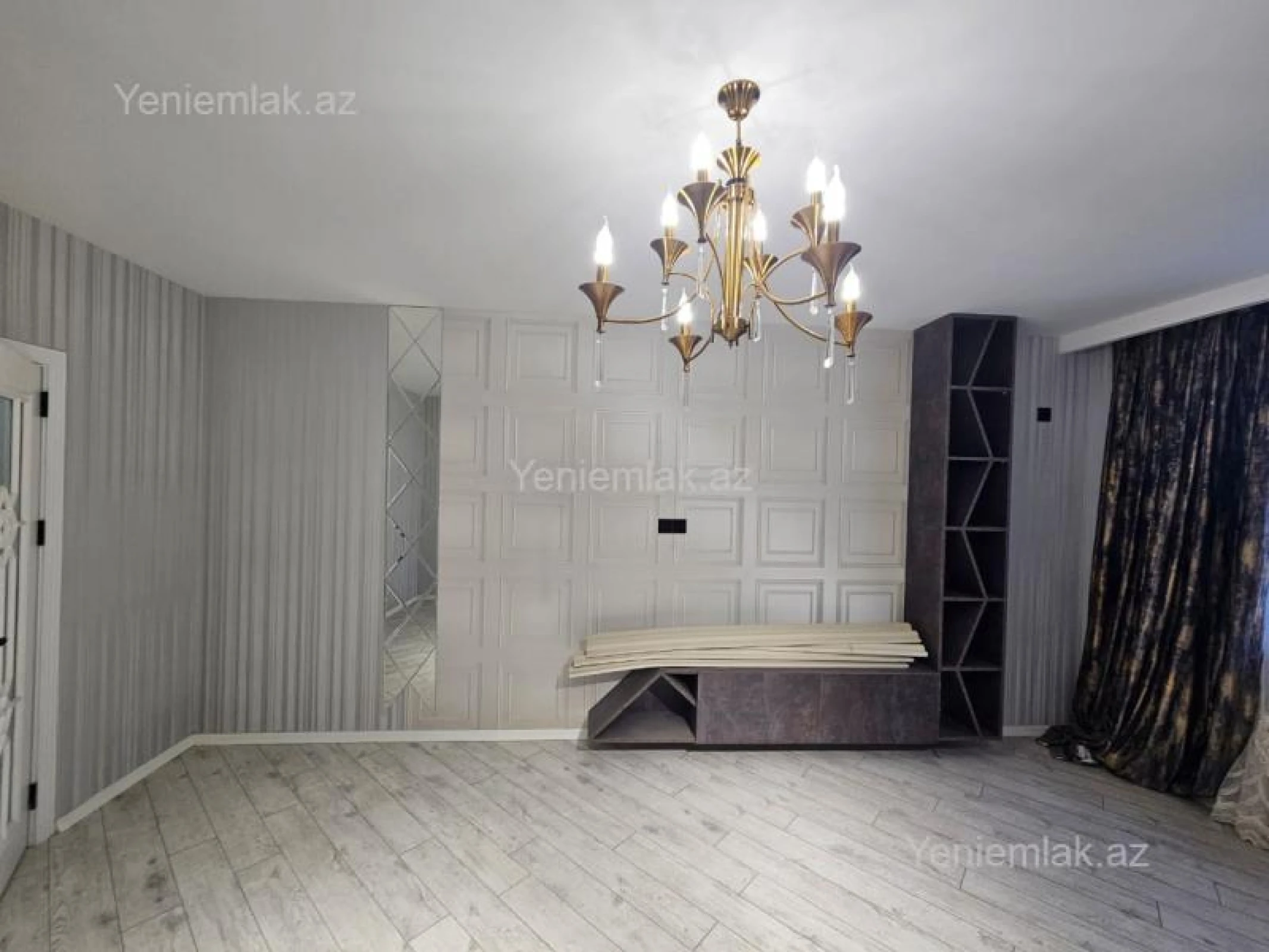 Satılır 2 otaqlı köhnə tikili 55 m²