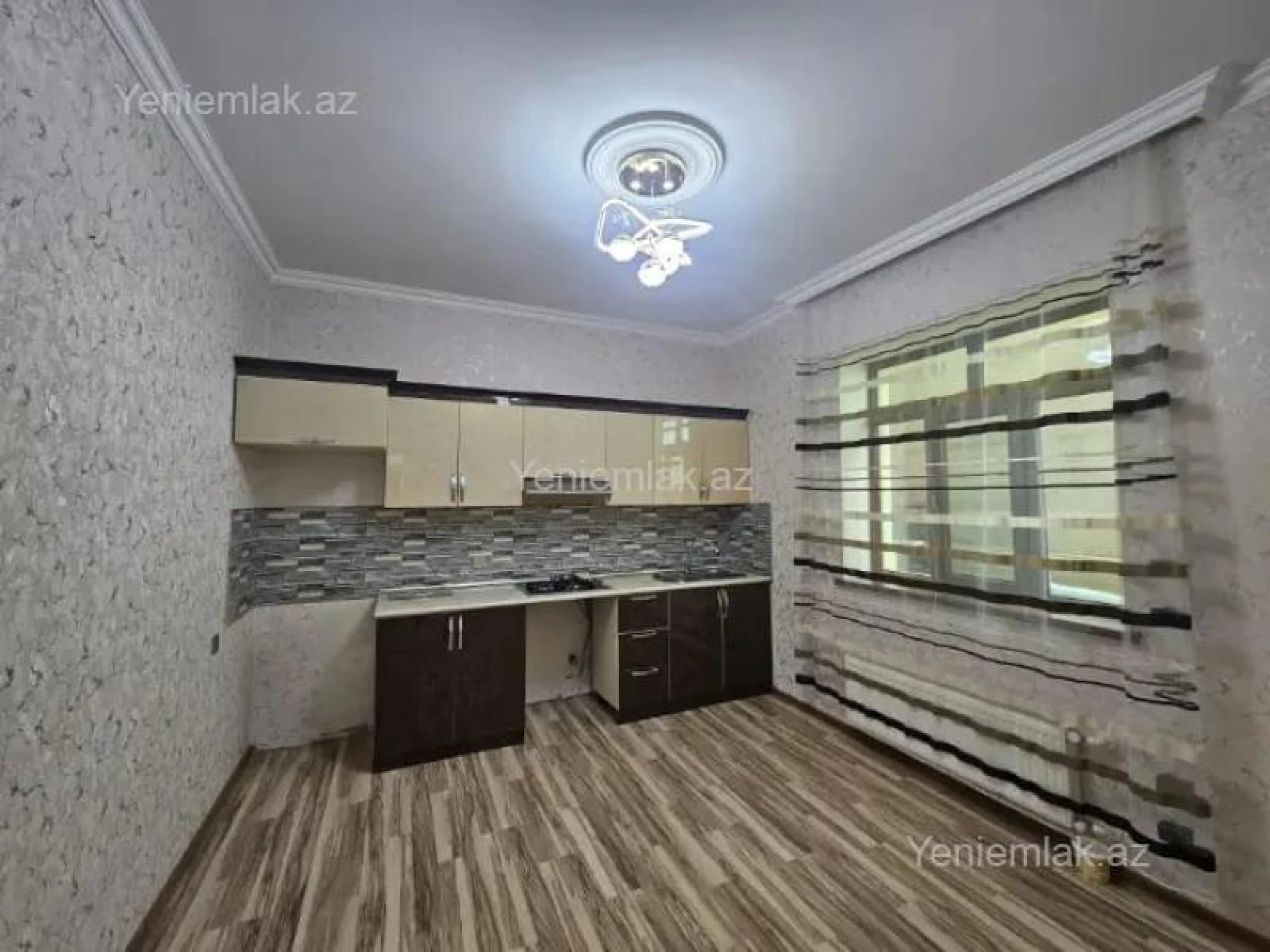 Satılır 5 otaqlı həyət evi 150 m²