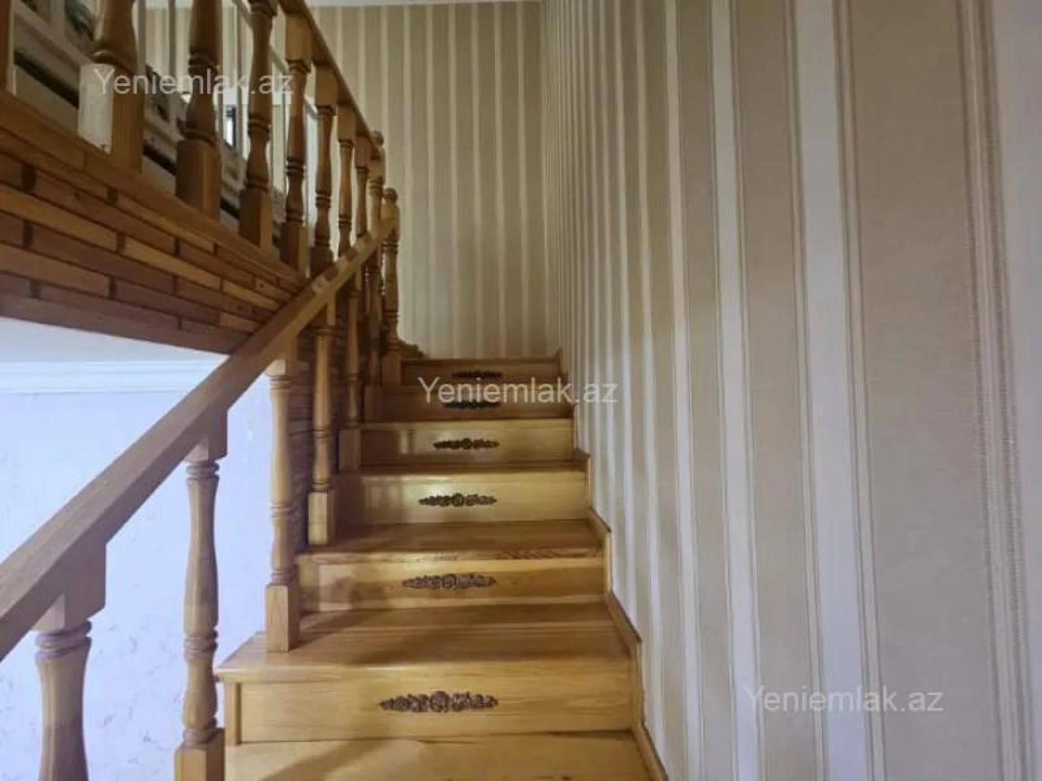 Satılır 5 otaqlı həyət evi 150 m²