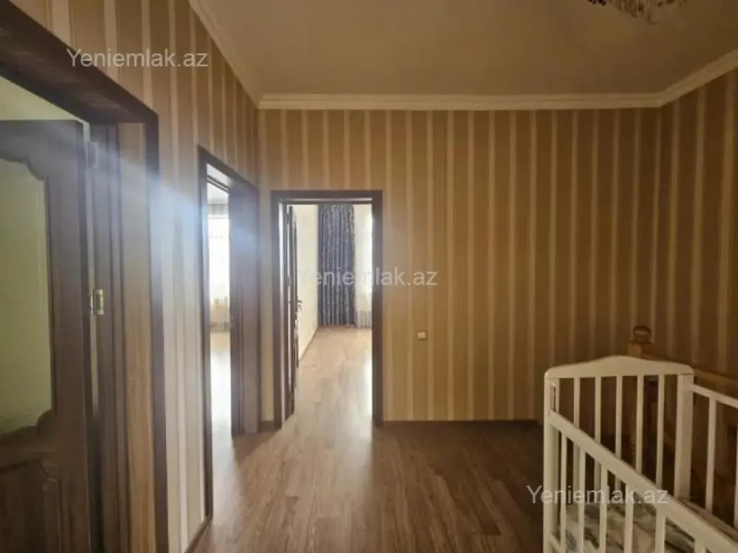 Satılır 5 otaqlı həyət evi 150 m²