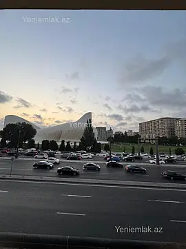 Satılır 3 otaqlı köhnə tikili 70 m² — Bakı, Nərimanov 3 otaq 70.00 m²