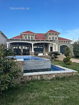 Satılır 5 otaqlı həyət evi 254 m²