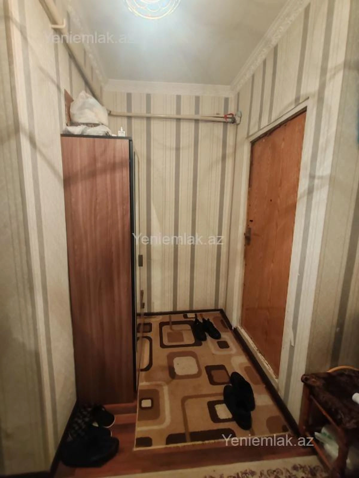 Satılır 2 otaqlı köhnə tikili 40 m²
