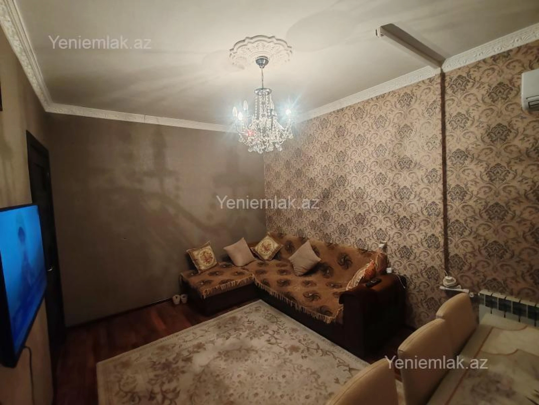 Satılır 2 otaqlı köhnə tikili 40 m²