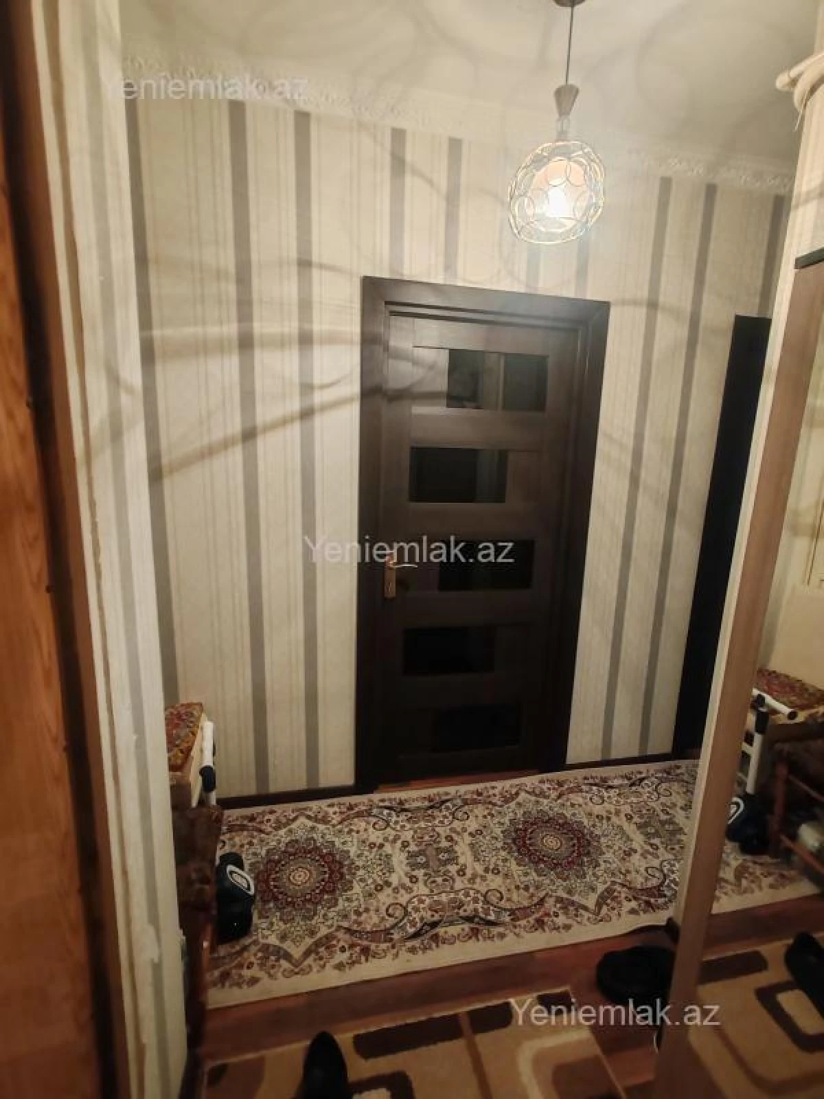 Satılır 2 otaqlı köhnə tikili 40 m²