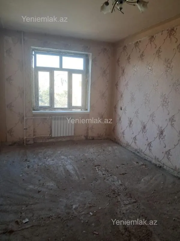Satılır 2 otaqlı köhnə tikili 58 m²