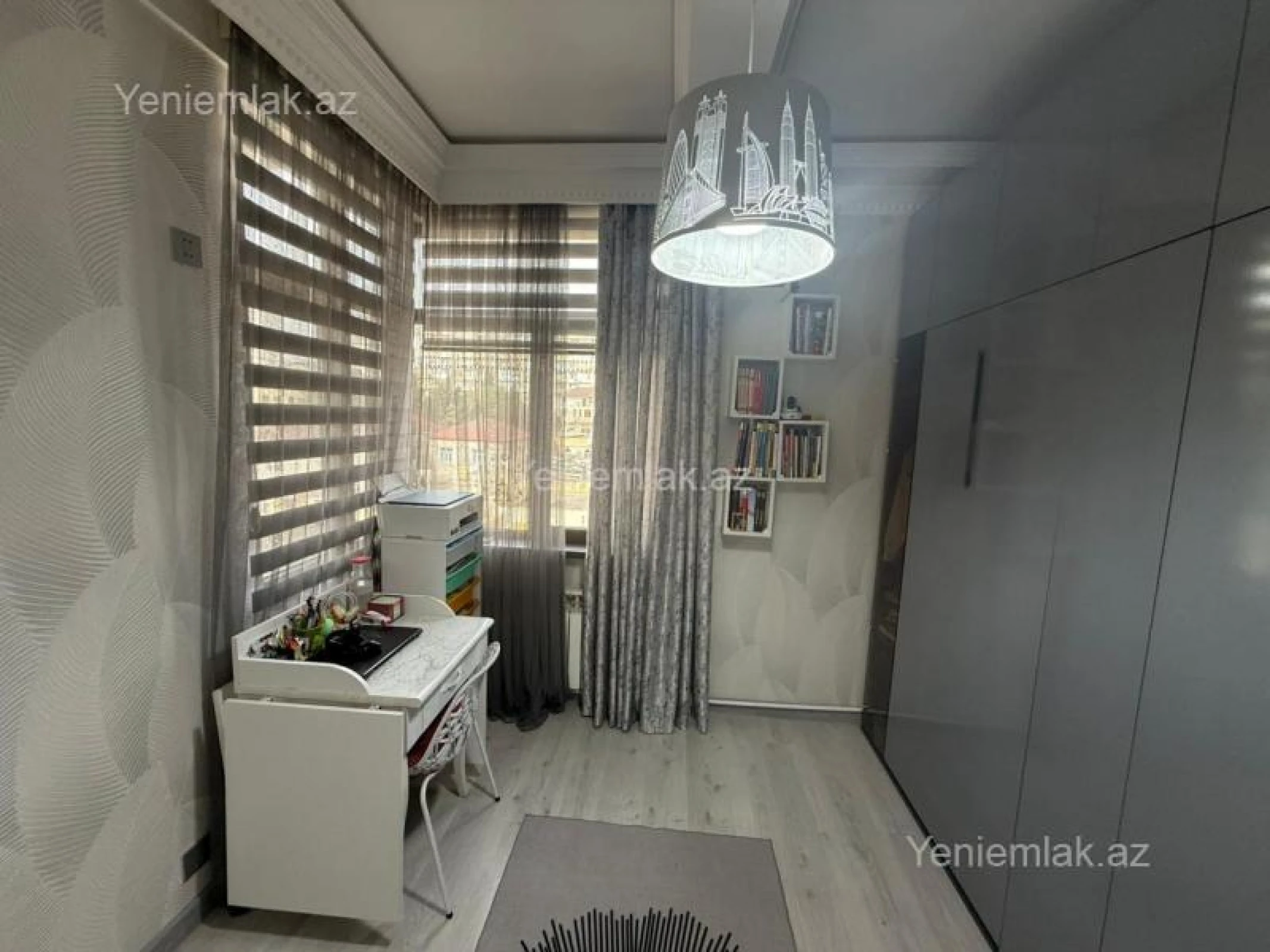 Satılır 3 otaqlı yeni tikili 90 m²