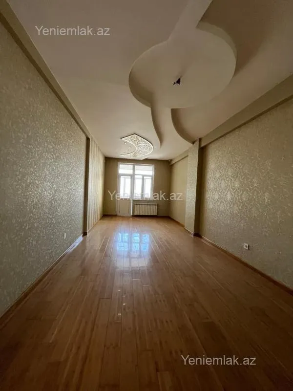 Satılır 3 otaqlı yeni tikili 134 m²
