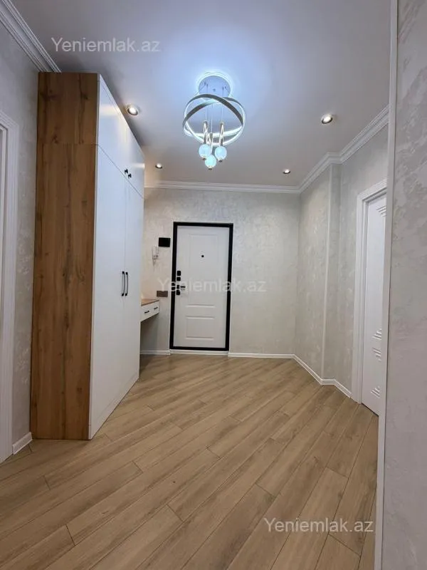 Satılır 3 otaqlı köhnə tikili 81 m²