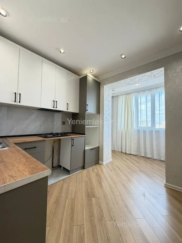 Satılır 3 otaqlı köhnə tikili 81 m²