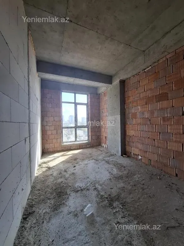 Satılır 1 otaqlı yeni tikili 38 m²