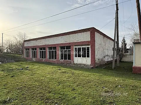 Satılır 2 otaqlı obyekt 250 m² — Saatlı 2 otaq 250.00 m²