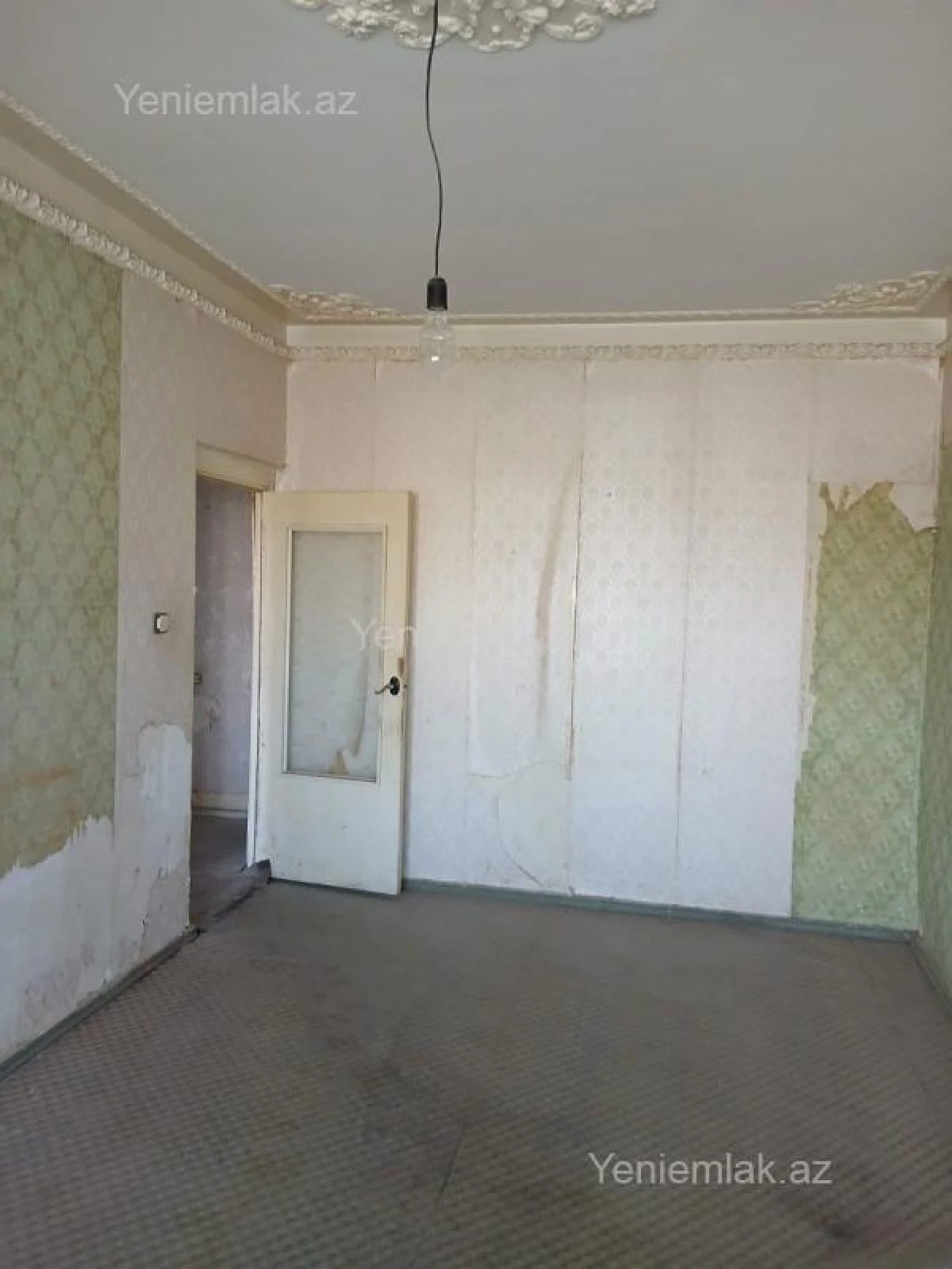 Satılır 2 otaqlı köhnə tikili 70 m²