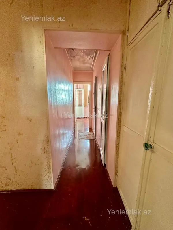 Satılır 3 otaqlı köhnə tikili 80 m²