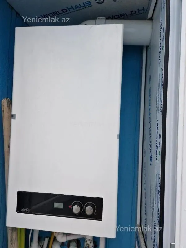 Satılır 8 otaqlı obyekt 208 m²