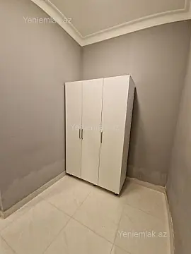 Satılır 8 otaqlı obyekt 208 m²