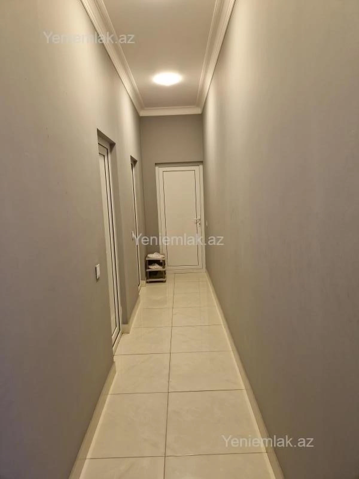 Satılır 8 otaqlı obyekt 208 m²