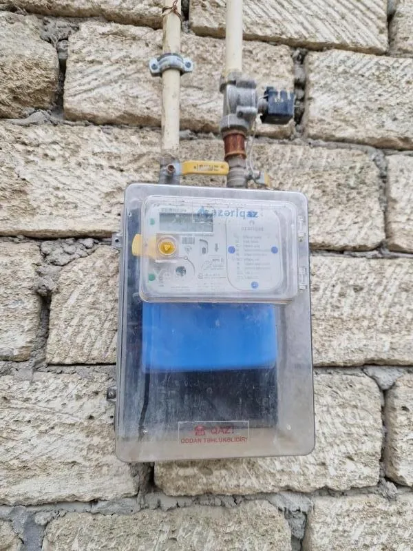 Satılır 8 otaqlı obyekt 208 m²