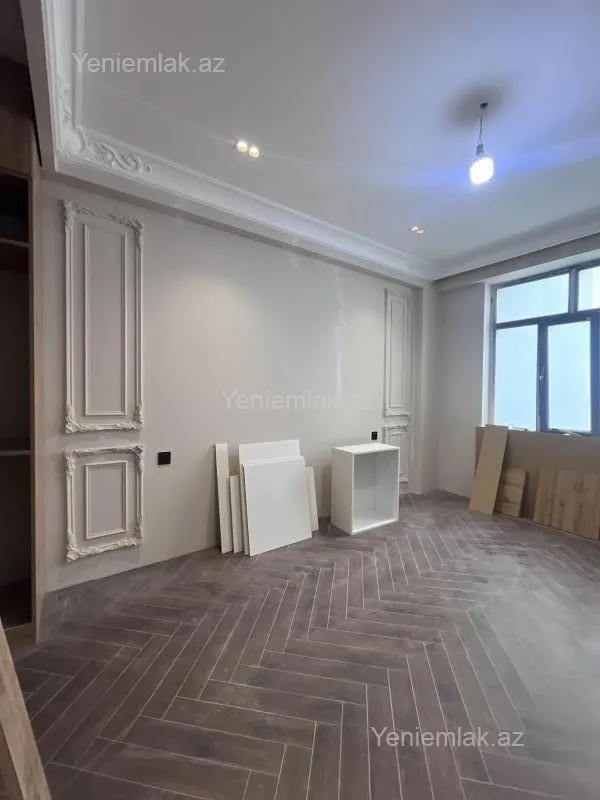 Satılır 3 otaqlı yeni tikili 107 m²
