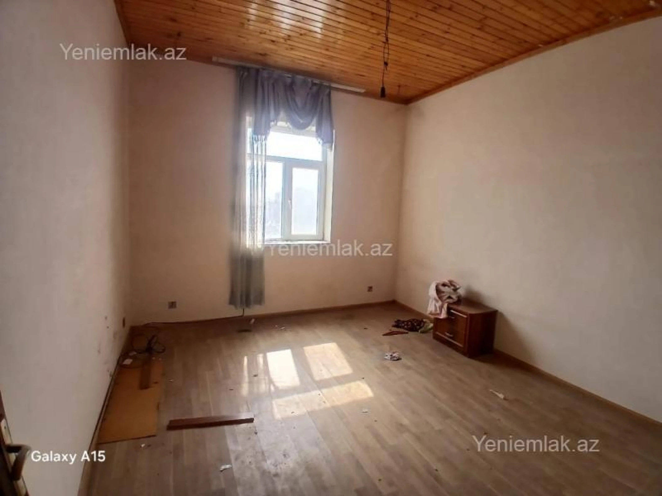 Satılır 5 otaqlı həyət evi 260 m²