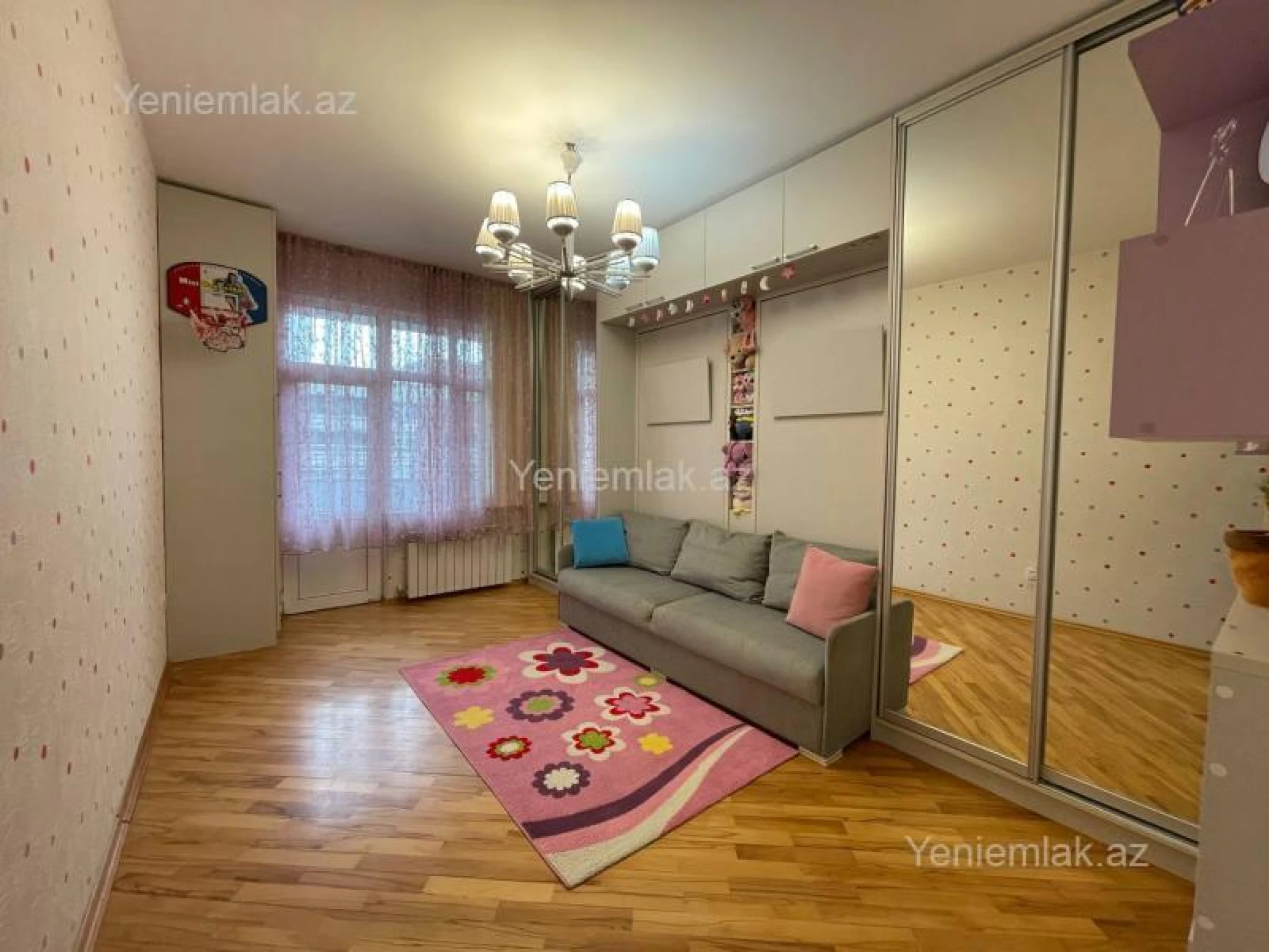 Satılır 3 otaqlı yeni tikili 85 m²