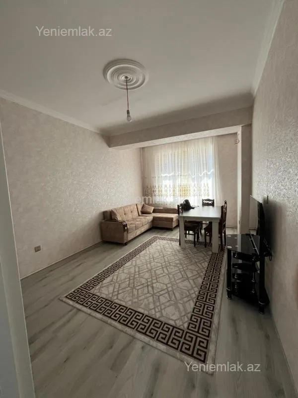 Satılır 2 otaqlı yeni tikili 70 m²