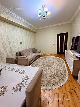Satılır 2 otaqlı yeni tikili 72 m²