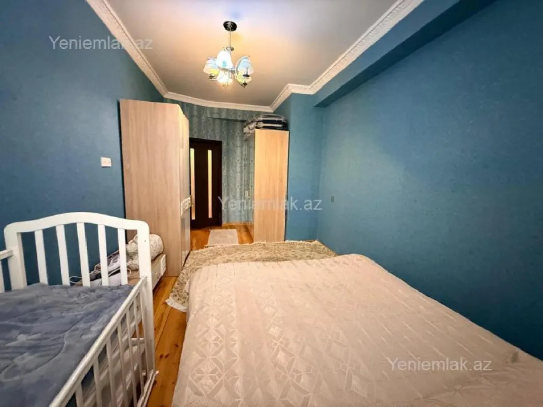 Satılır 2 otaqlı yeni tikili 72 m²