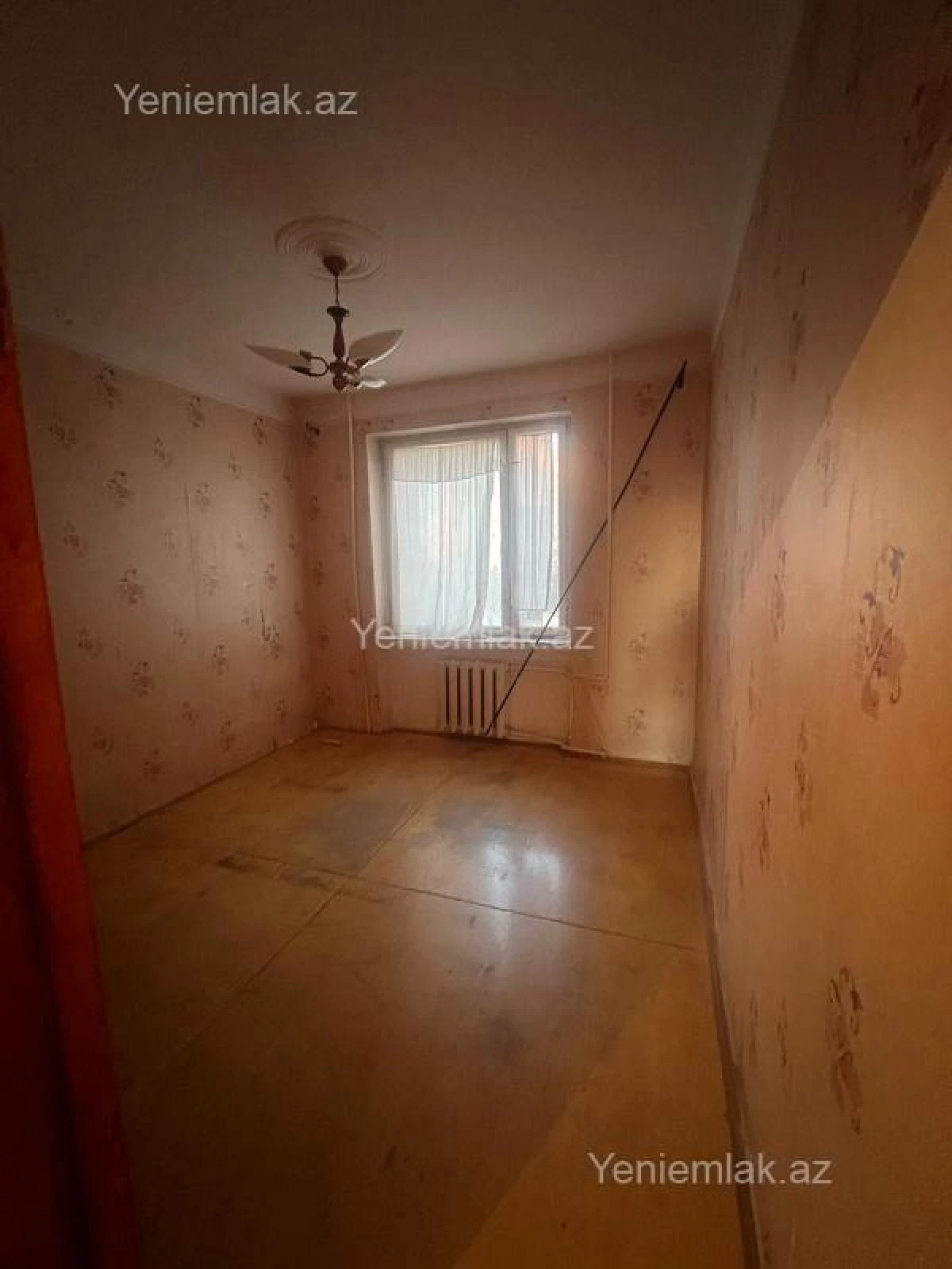 Satılır 5 otaqlı köhnə tikili 103 m²