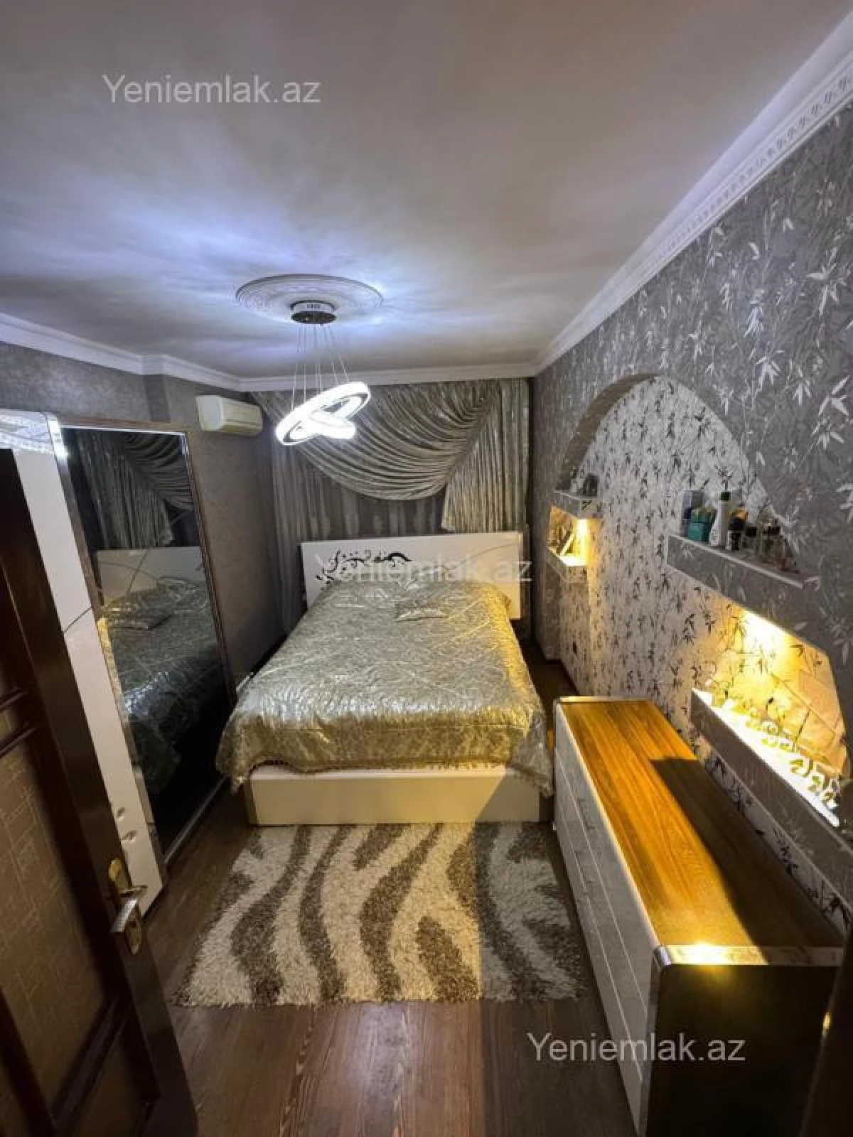 Satılır 3 otaqlı köhnə tikili 85 m²