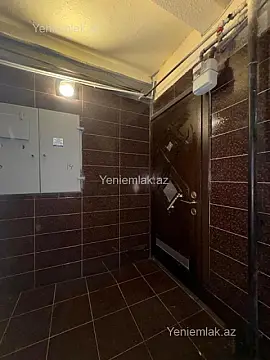 Satılır 3 otaqlı köhnə tikili 85 m²
