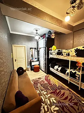 Satılır 3 otaqlı yeni tikili 85 m²