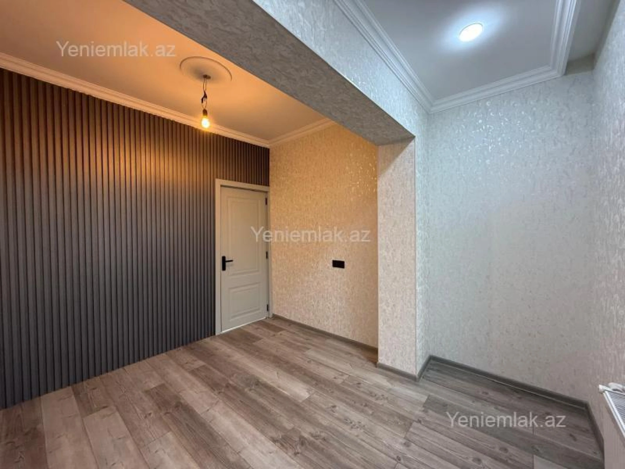 Satılır 2 otaqlı köhnə tikili 40 m²