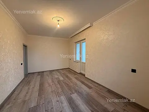 Satılır 2 otaqlı köhnə tikili 40 m²