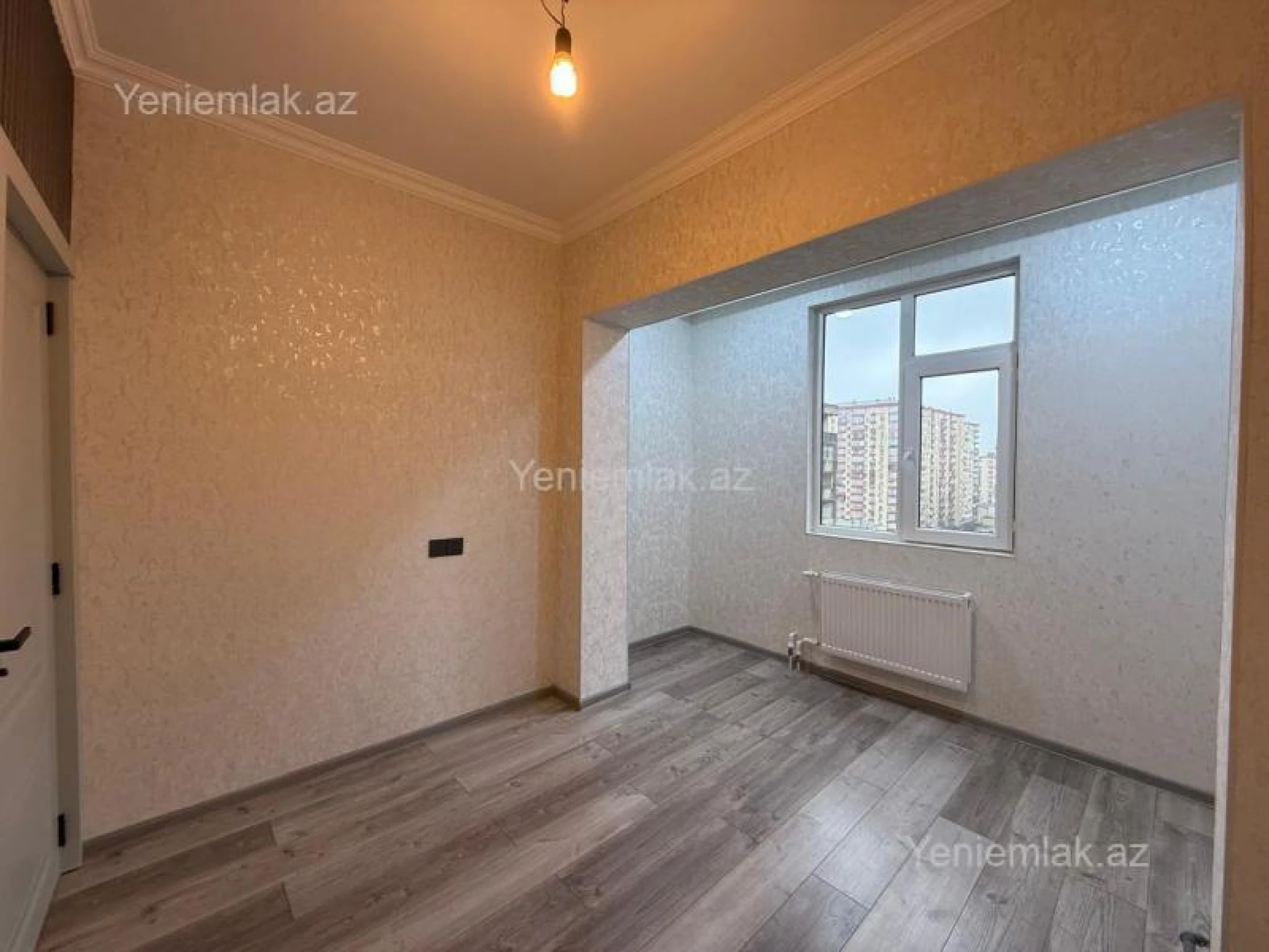 Satılır 2 otaqlı köhnə tikili 40 m²