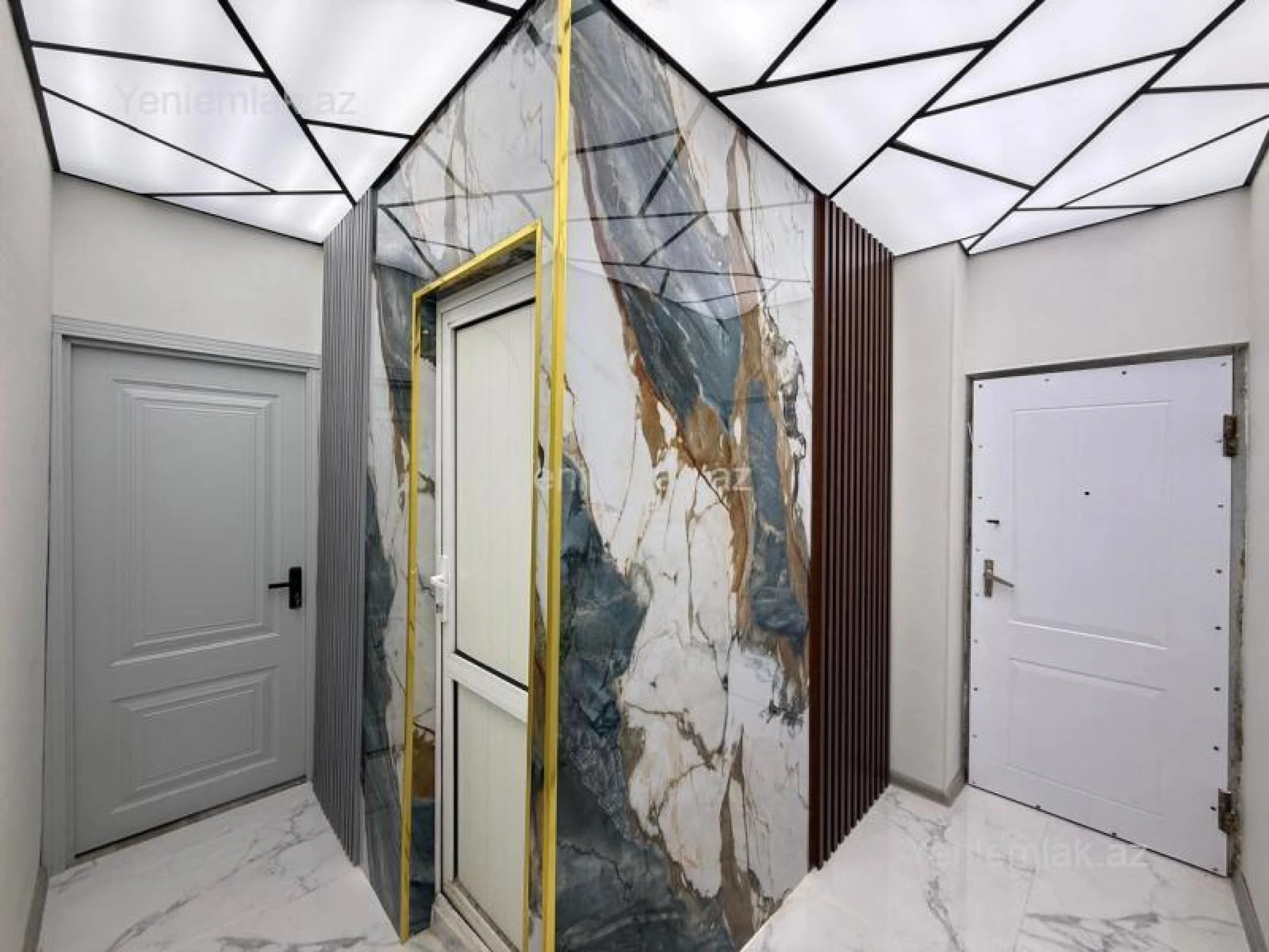 Satılır 2 otaqlı köhnə tikili 40 m²