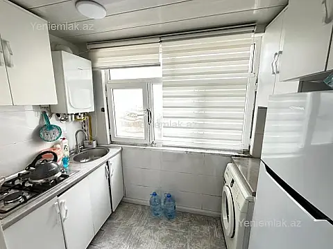 Satılır 1 otaqlı köhnə tikili 38 m²