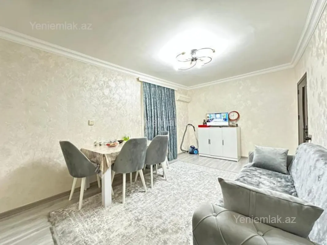 Satılır 1 otaqlı köhnə tikili 38 m²