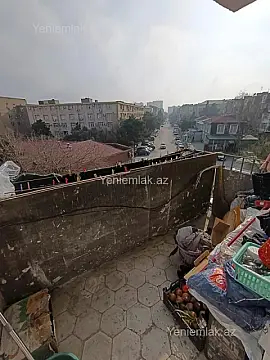 Satılır 3 otaqlı köhnə tikili 75 m²