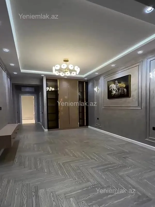 Satılır 3 otaqlı yeni tikili 137 m²