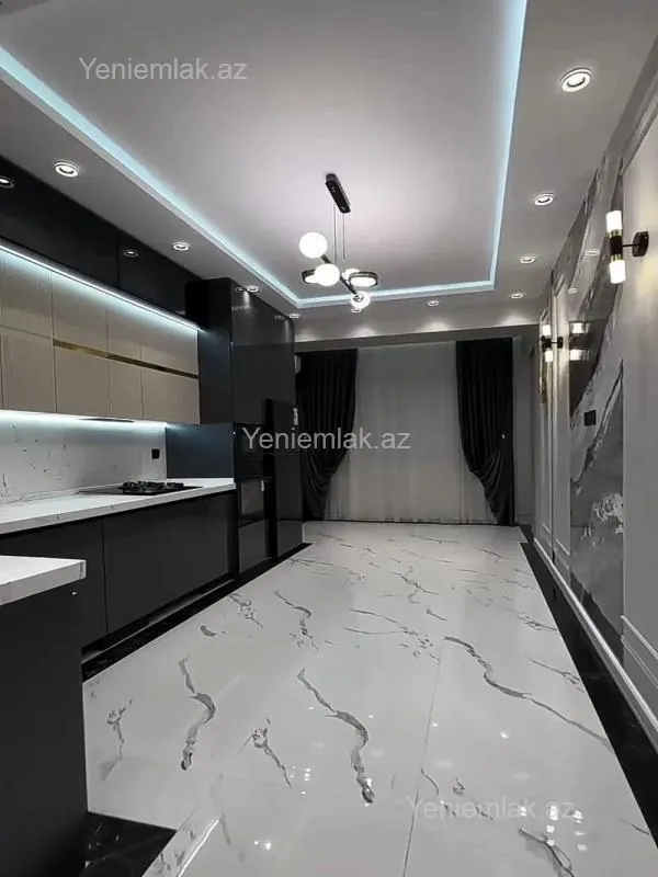 Satılır 3 otaqlı yeni tikili 137 m²