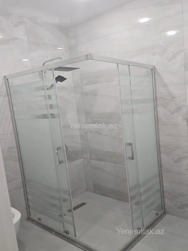 Satılır 2 otaqlı yeni tikili 75 m²