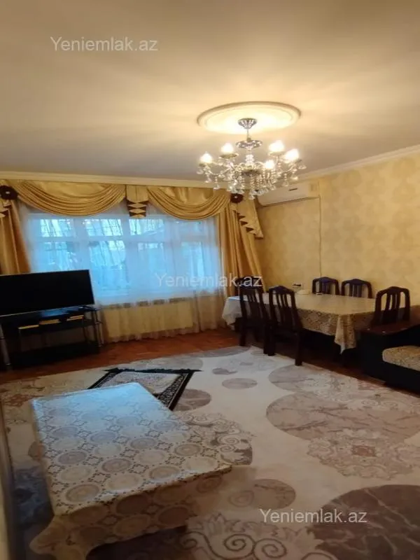 Satılır 2 otaqlı köhnə tikili 65 m²